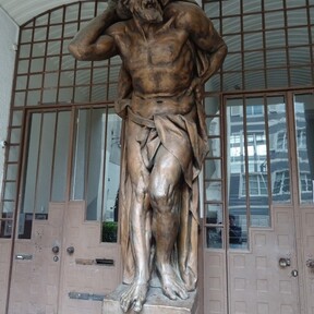 c. Werner Gerold_Atlas bei Köb-Haus.jpg c. Werner Gerold_Atlas bei Köb-Haus.jpg